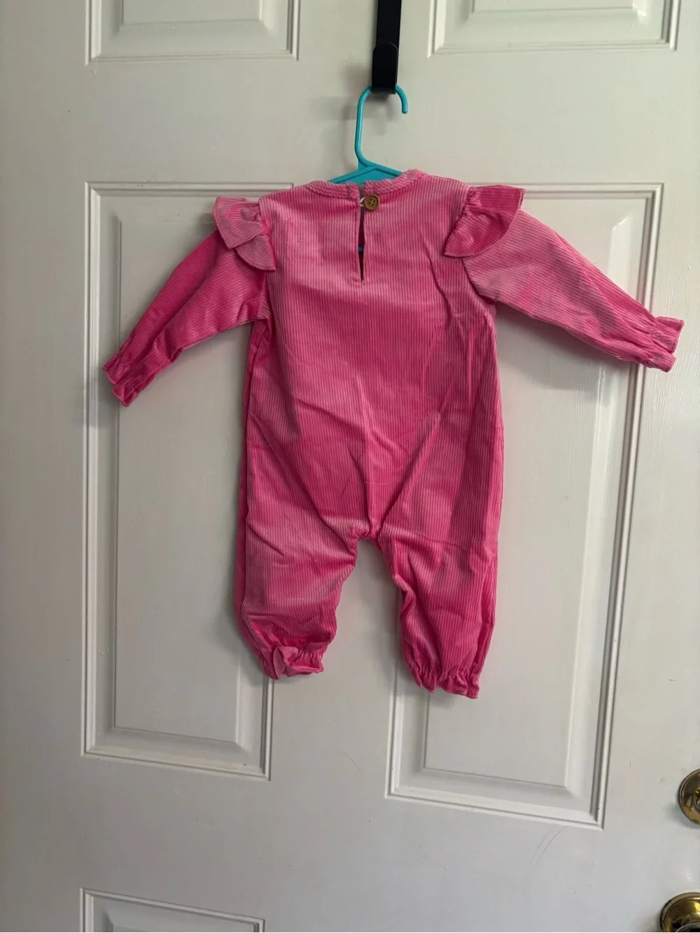 3M Special K Smocks pink corduroy bow decor long-sleeve baby romper.  In EUC!